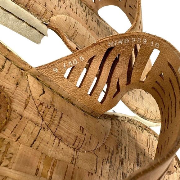 Born Sandals Brown Genuine Leather Womens Size 9 Eliora Thong Flip Flop Boho - Picture 4 of 9